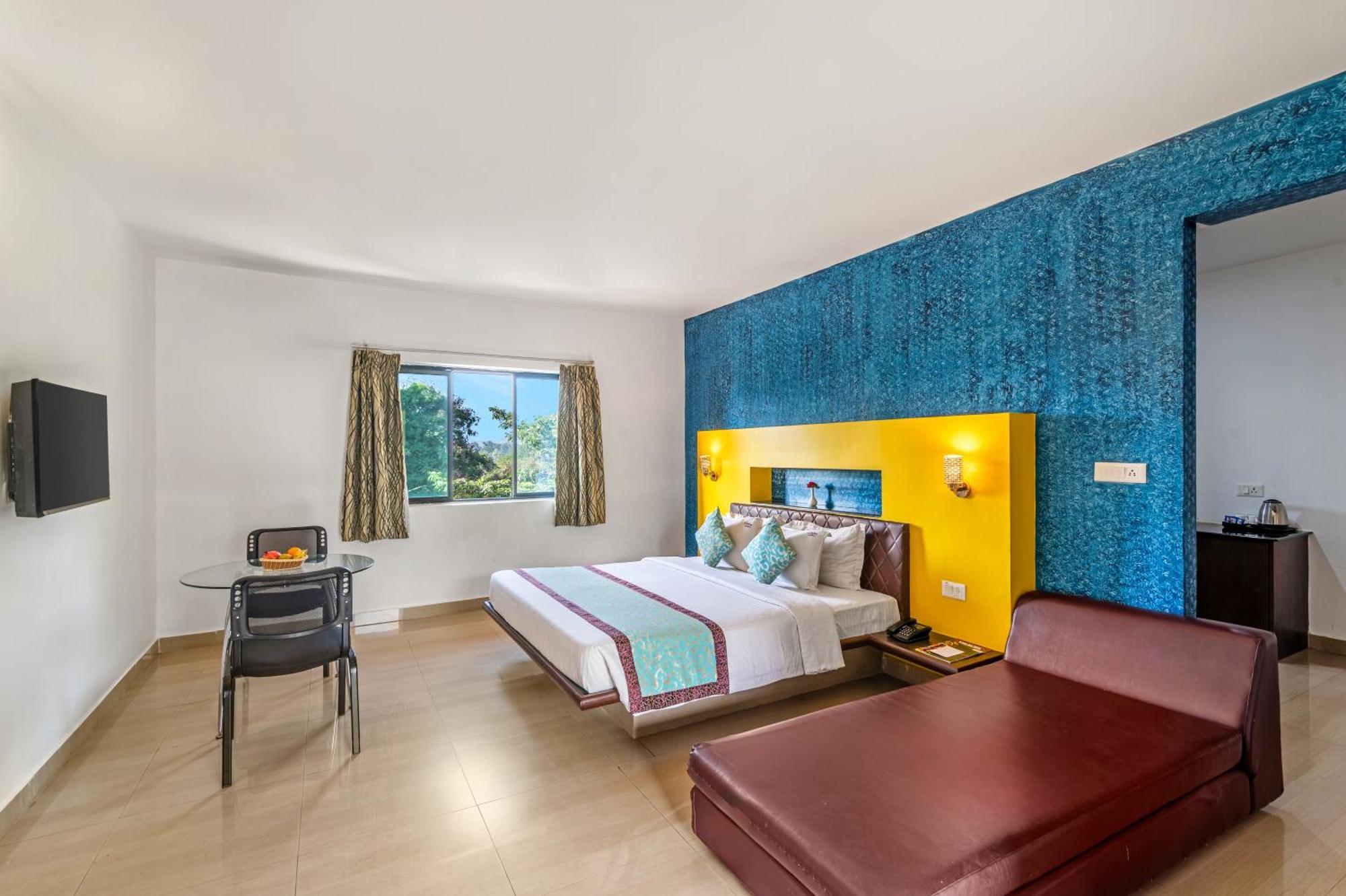สเตอร์ลิง เยลาคีรี Hotel ภายนอก รูปภาพ